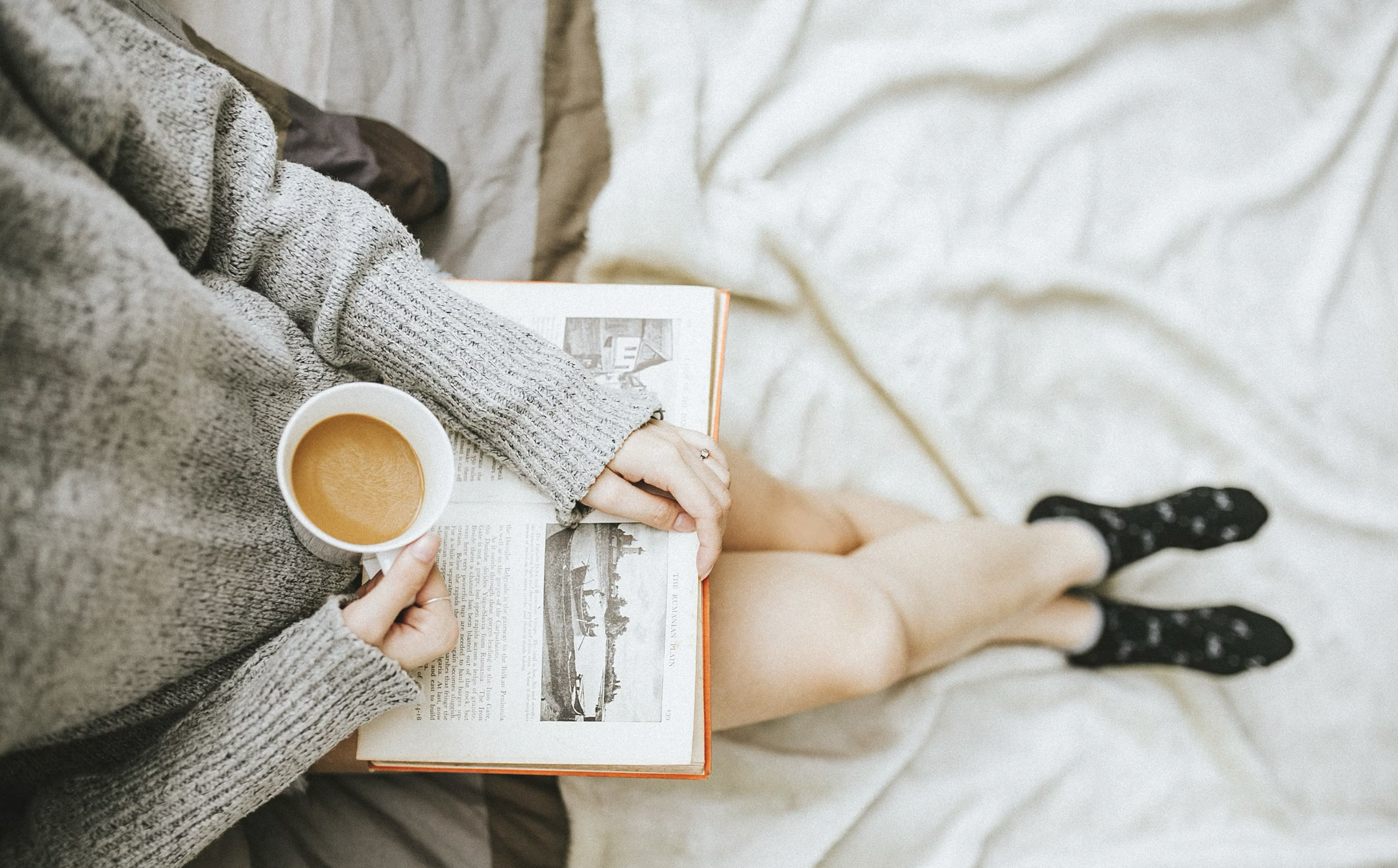 7 of the Best Cozy Fall Hobbies to Add to Your Bucket List